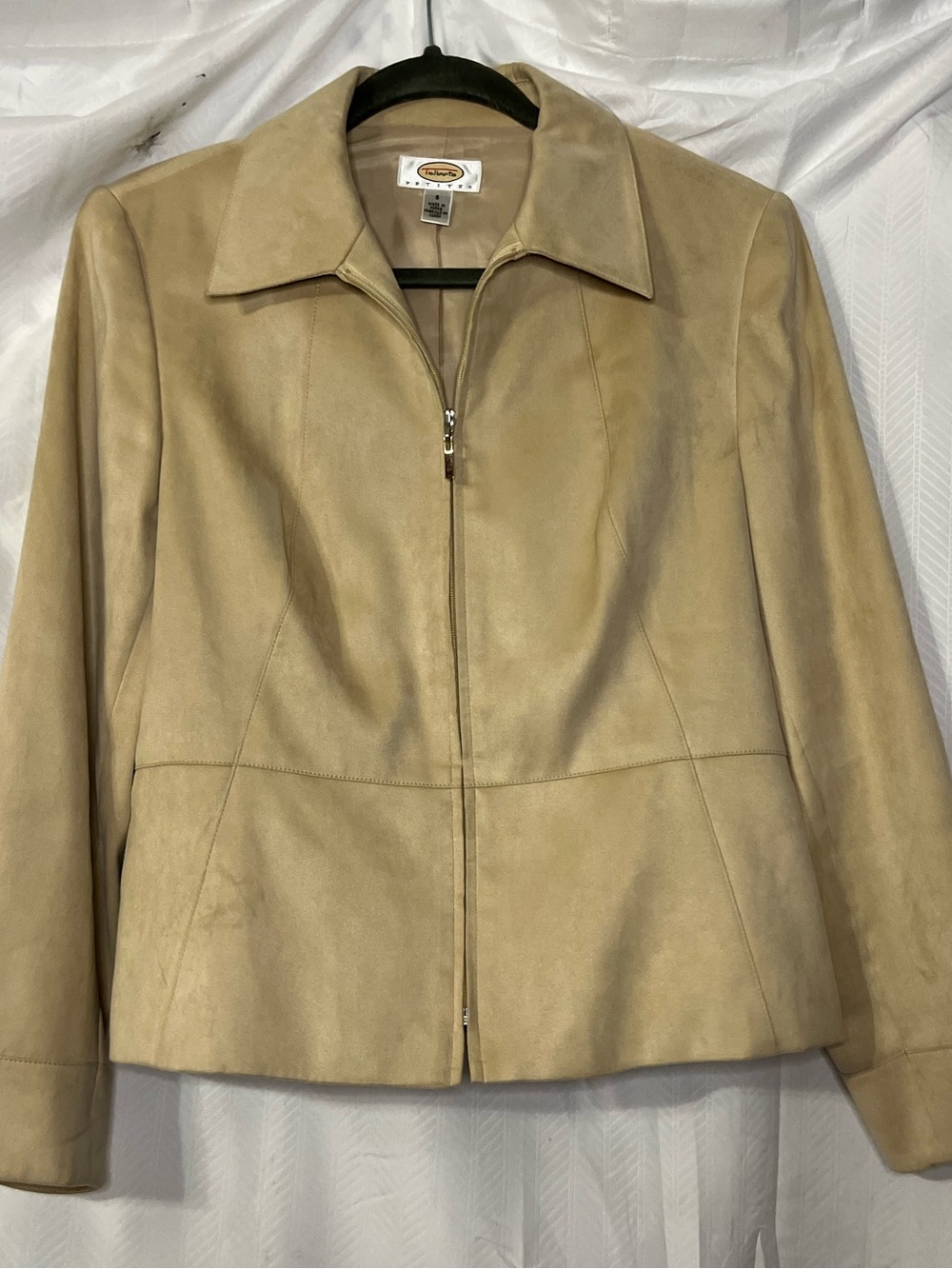 Talbots Light Beige Longsleeve Zip Jacket. Quality. Tried on too small. 6 P